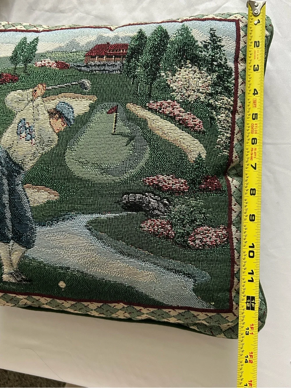 Vintage Decorative Golf Scene Tapestry Throw Pillow - Green